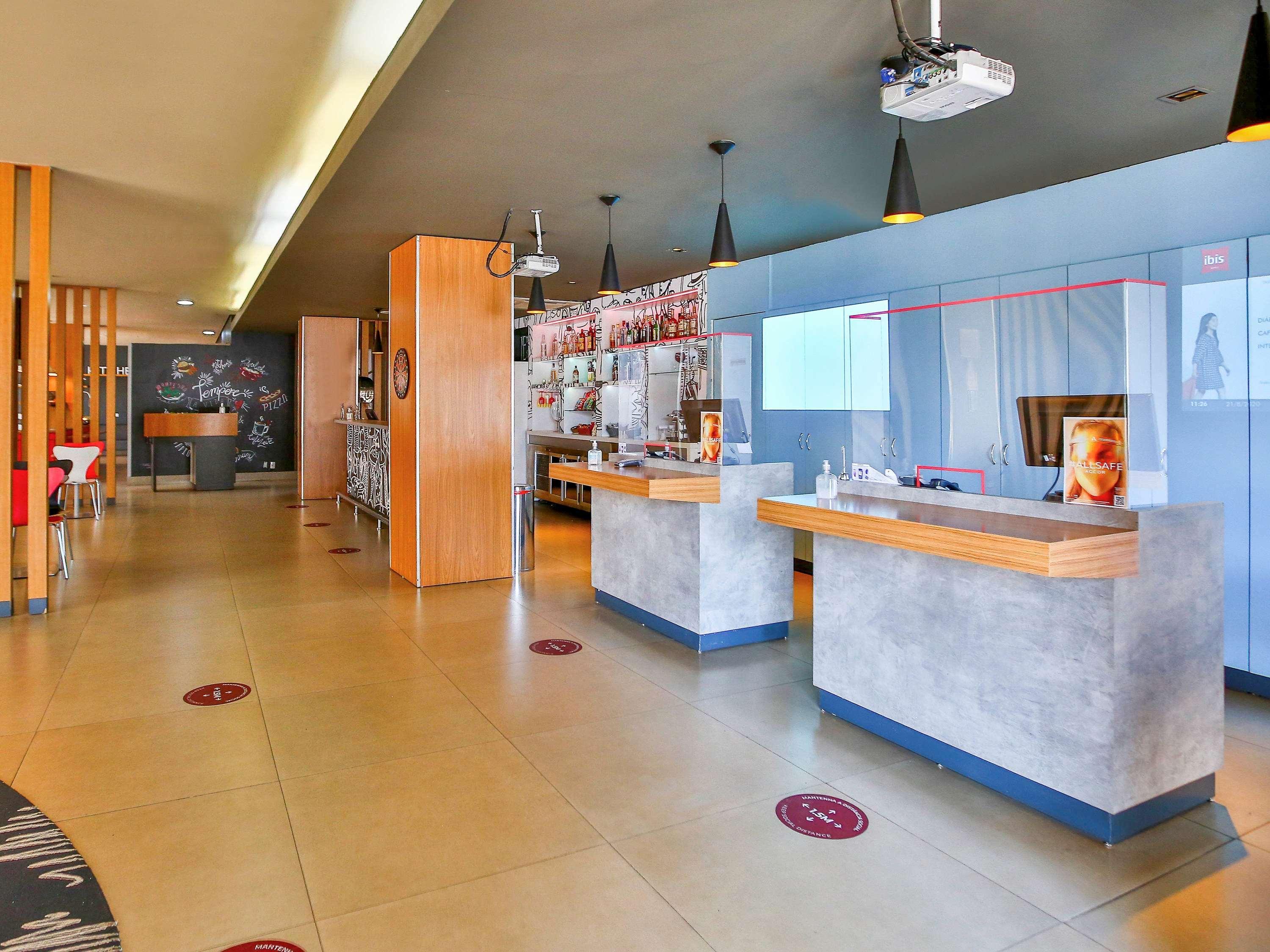 Ibis Goiania Hotel Exterior photo