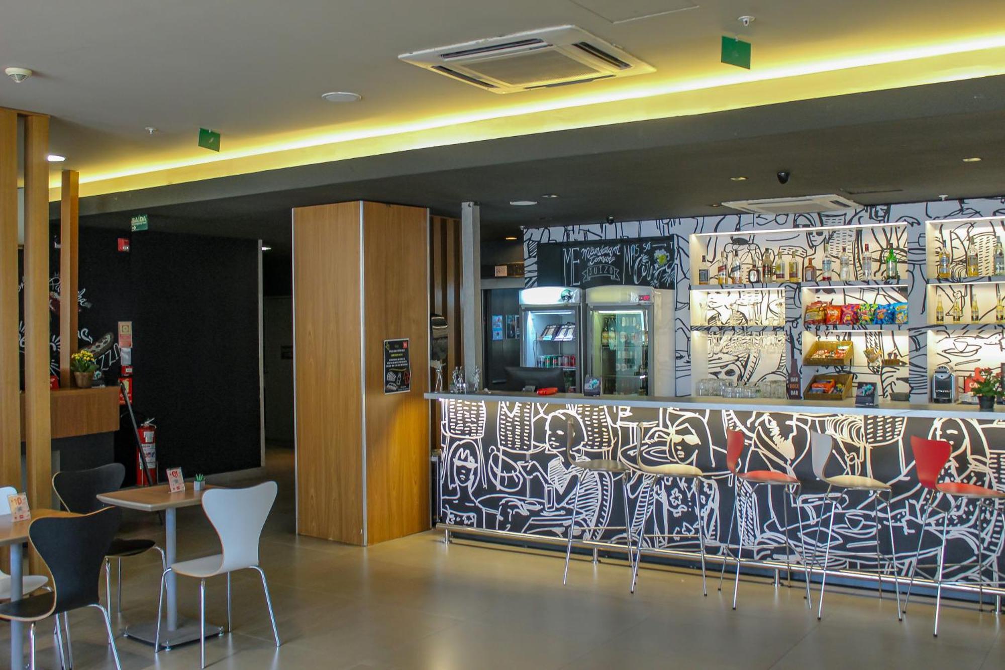 Ibis Goiania Hotel Exterior photo